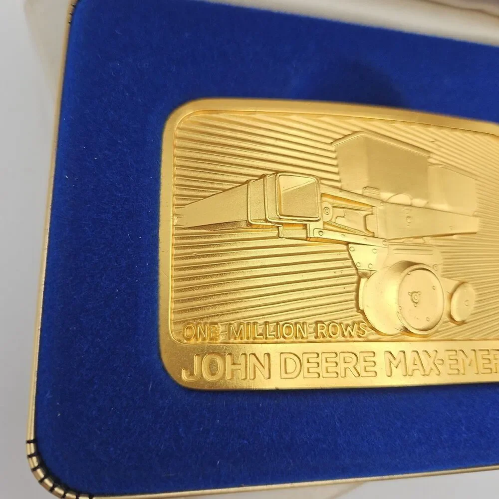 1984 John Deere Max-Emerge ONE MILLION ROWS Planter Belt Buckle 1930